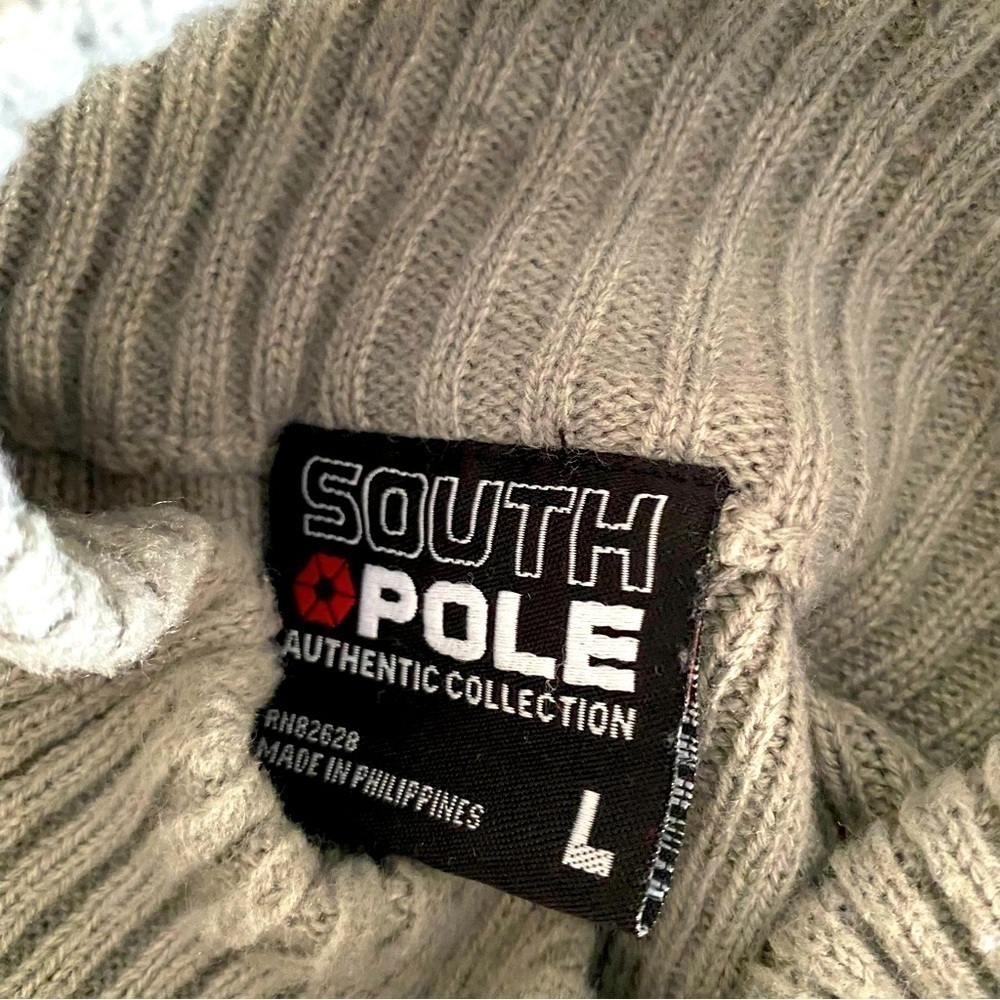SOUTH Pole mens grey turtle neck sweater size L gently used. - Picture 4 of 6